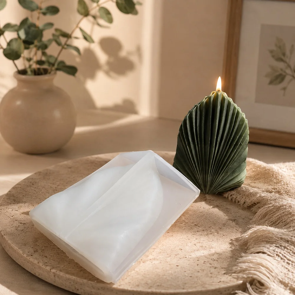 BK8046 - Pleated Leaf Silicone Candle Mold BK8046