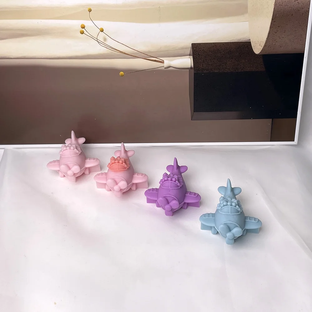 8996-花饰卡通小飞机硅胶模具