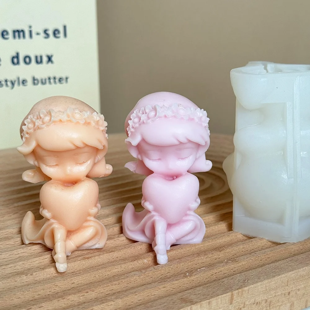9292-戴花环、怀抱爱心的坐姿闭眼天使女孩硅胶模具