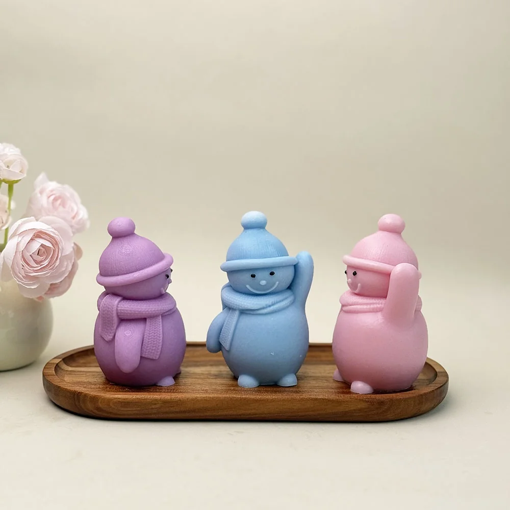 9326-戴帽挥手雪人硅胶蜡烛模具