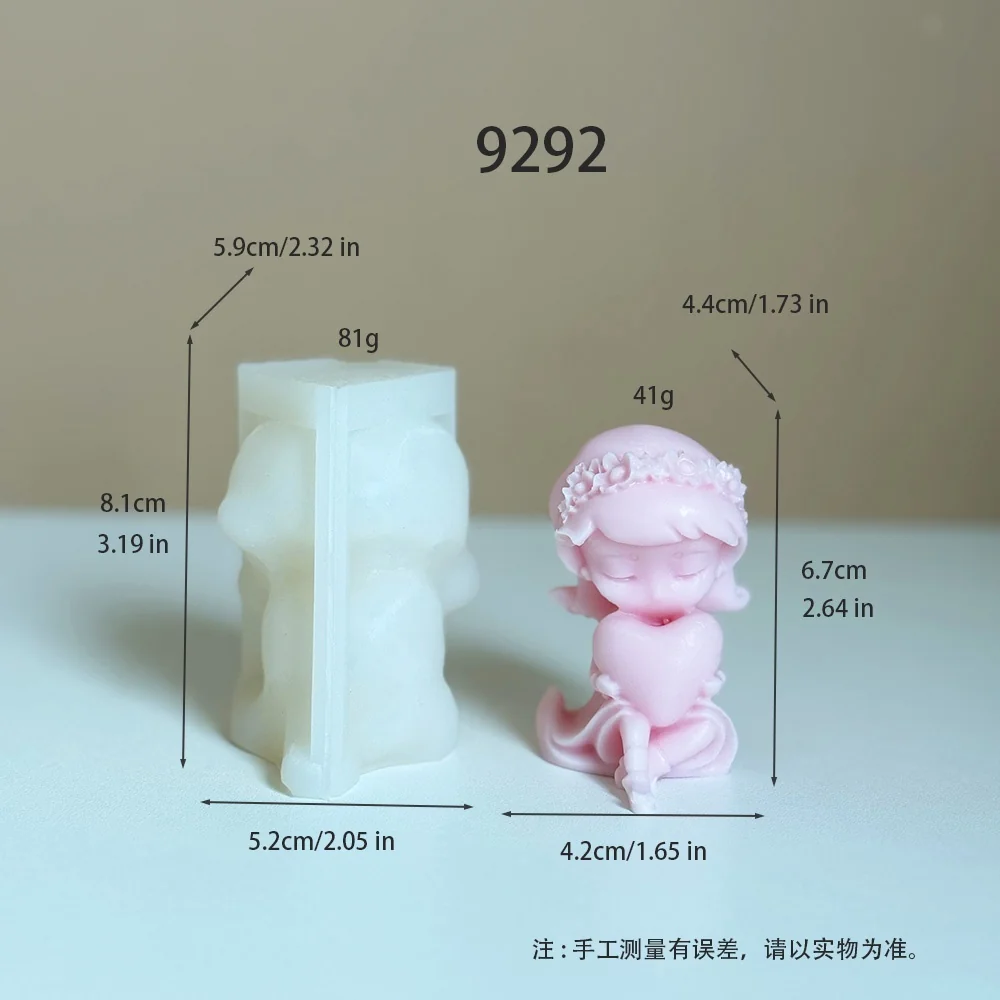 9292-戴花环、怀抱爱心的坐姿闭眼天使女孩硅胶模具
